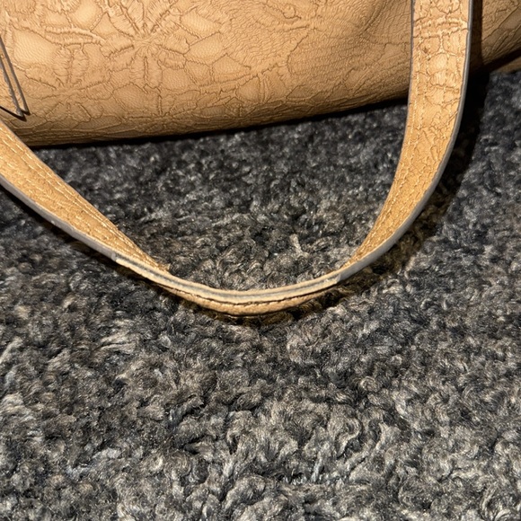 Tan Floral Jessica Simpson Satchel Purse with Leopard Interior - Picture 7 of 11